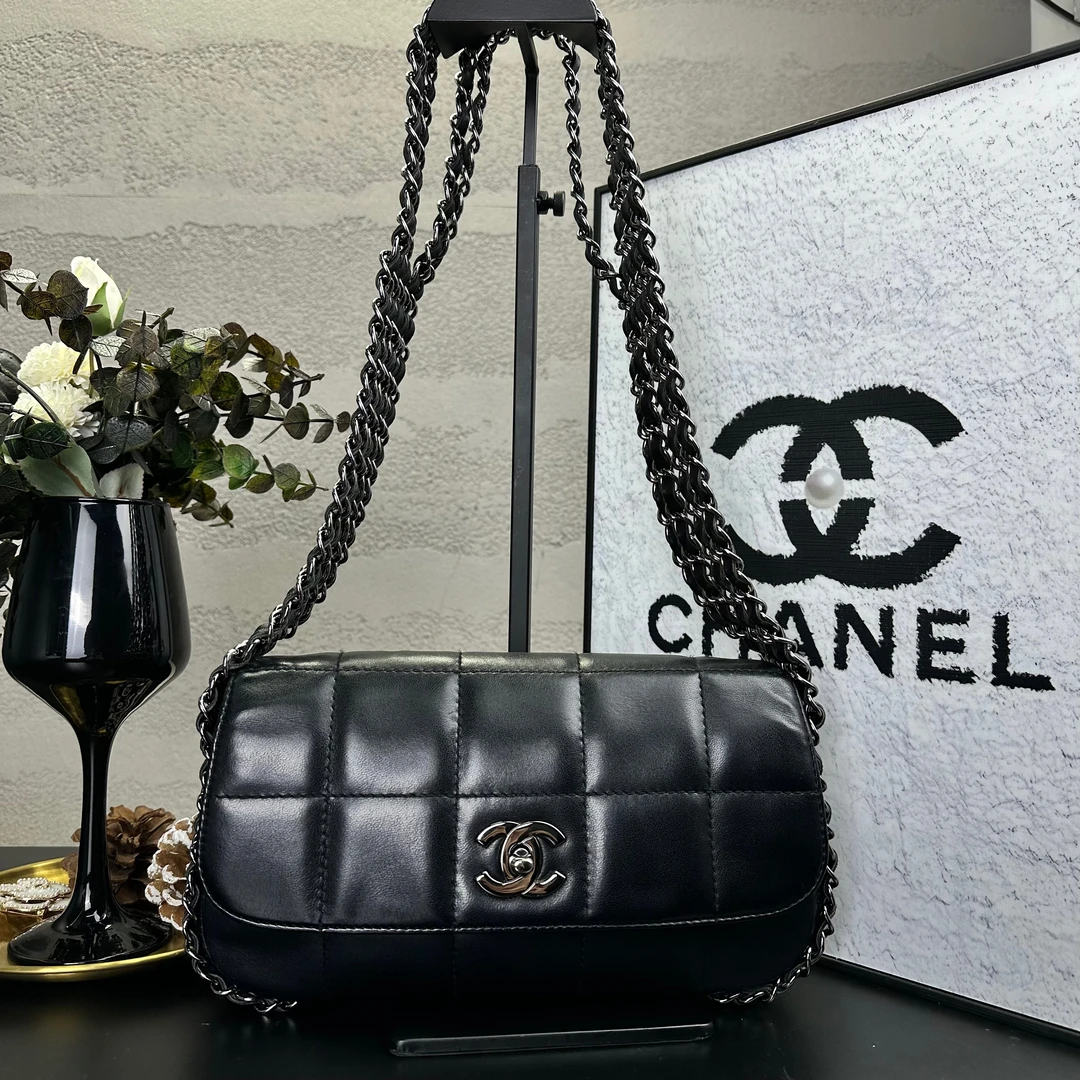 95新 Chanel/香奈儿 黑银五链冰格单肩包 8开 底长26