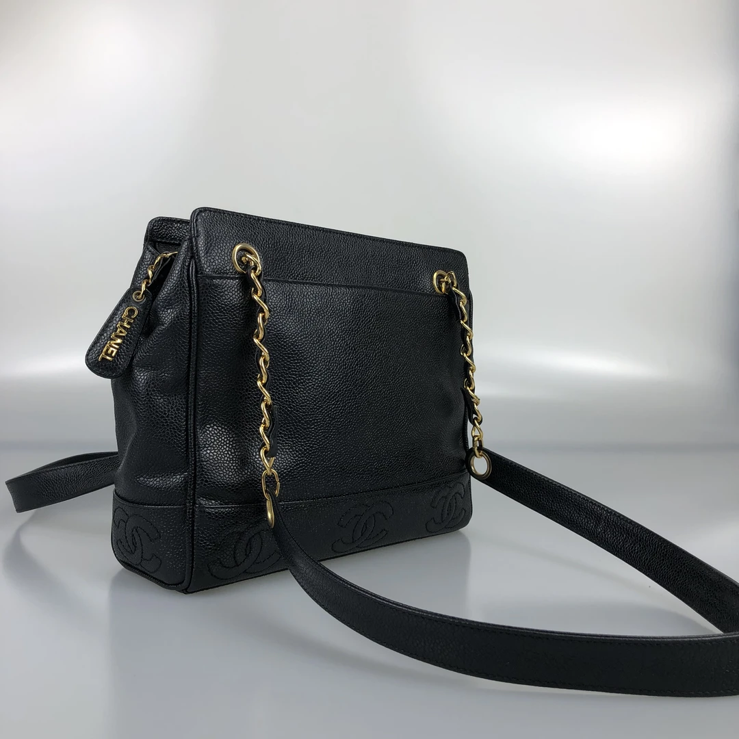 95新 Chanel/香奈儿 中古黑金鱼子酱奶粉包 4开 底25