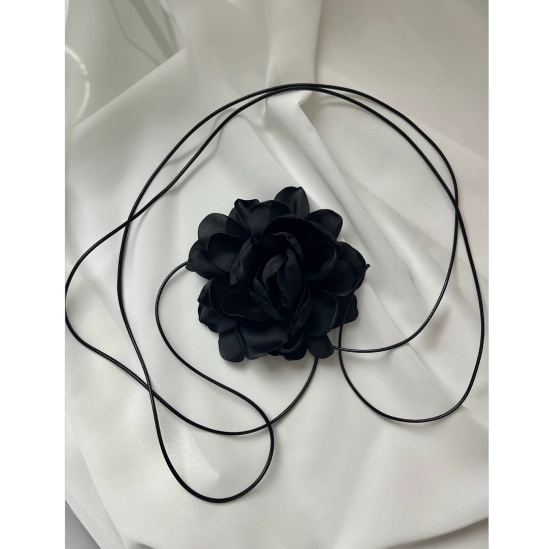 非金属布艺项链 BETTER ME 脖颈立体黑色花朵飘带西装项链饰品