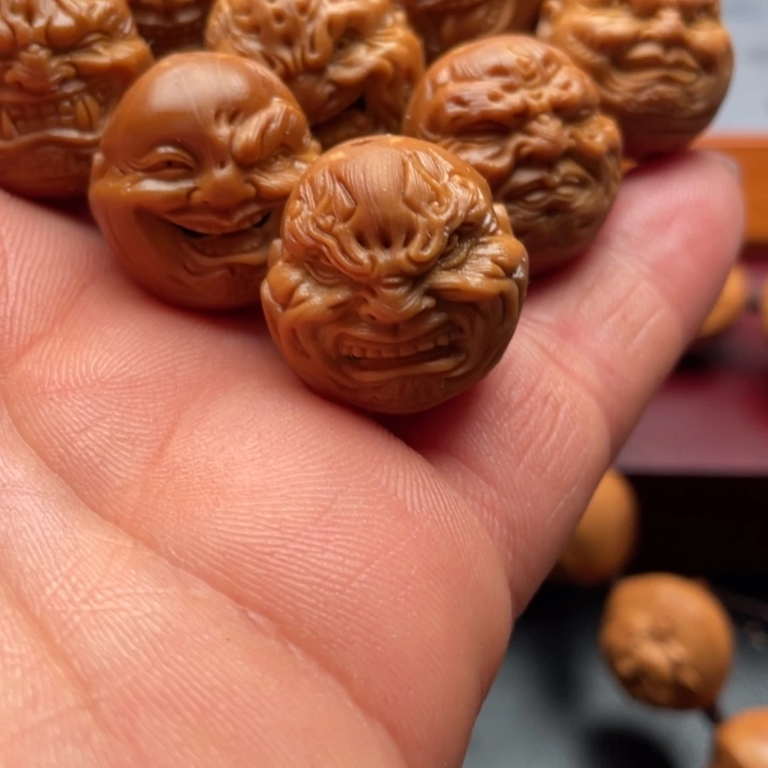 【闪购商品】橄榄核核雕