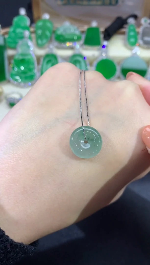 【闪购商品】定制翡翠未镶嵌10-扣子（多样性发货）