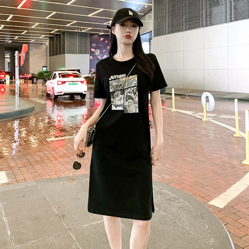 连衣裙夏季2025年新款休闲简约重工印花显瘦中长款开叉大码直筒裙