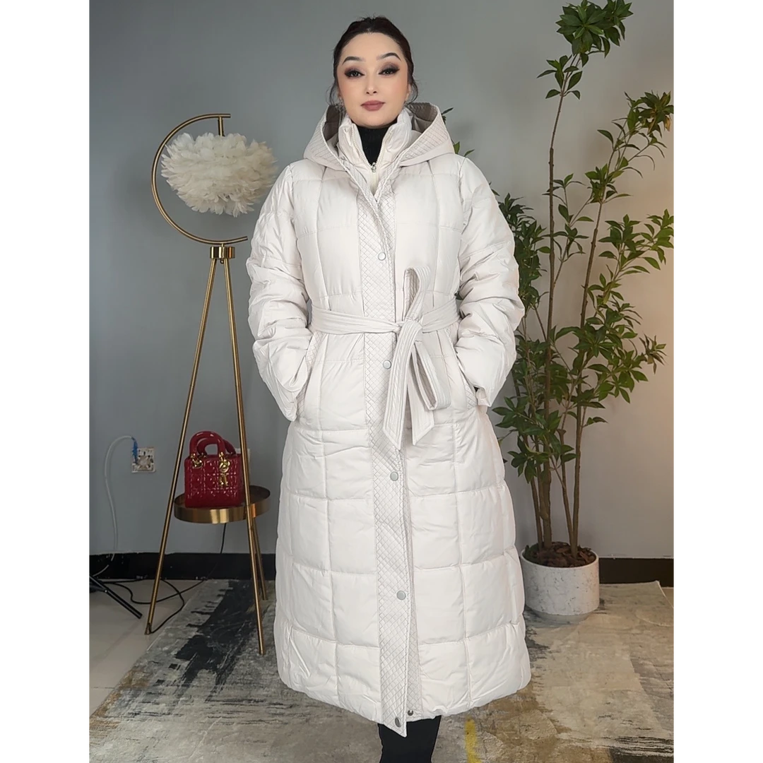 女装时尚休闲女士连帽中长款加厚保暖冬季户外情侣宽松防风