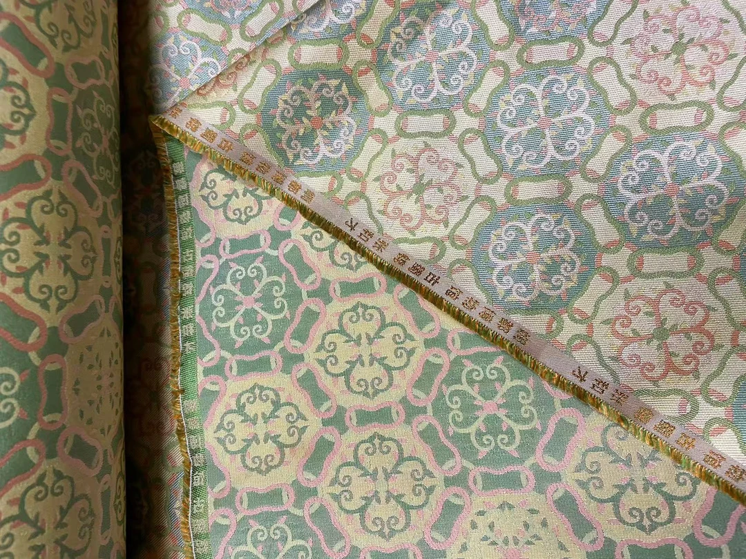 张和才四川古蜀锦  如意红蜀曼2号 140门幅  不支持七天无理由