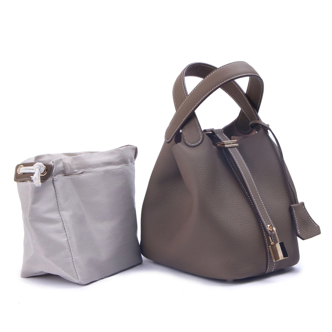 【美丽专属】 CLZ纯色226经典尺寸女包时尚容量水桶包百搭手提包