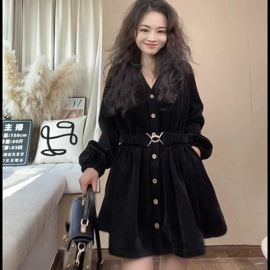 柚兮原创小众设计～高级感黑色连衣裙单排扣开衫外套短裙