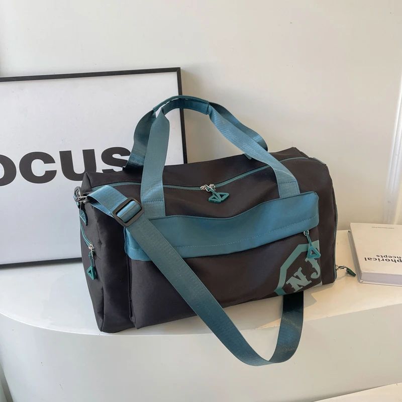 新款旅行包时尚韩版行李包多功能健身包训练包学生挎包大容量大包