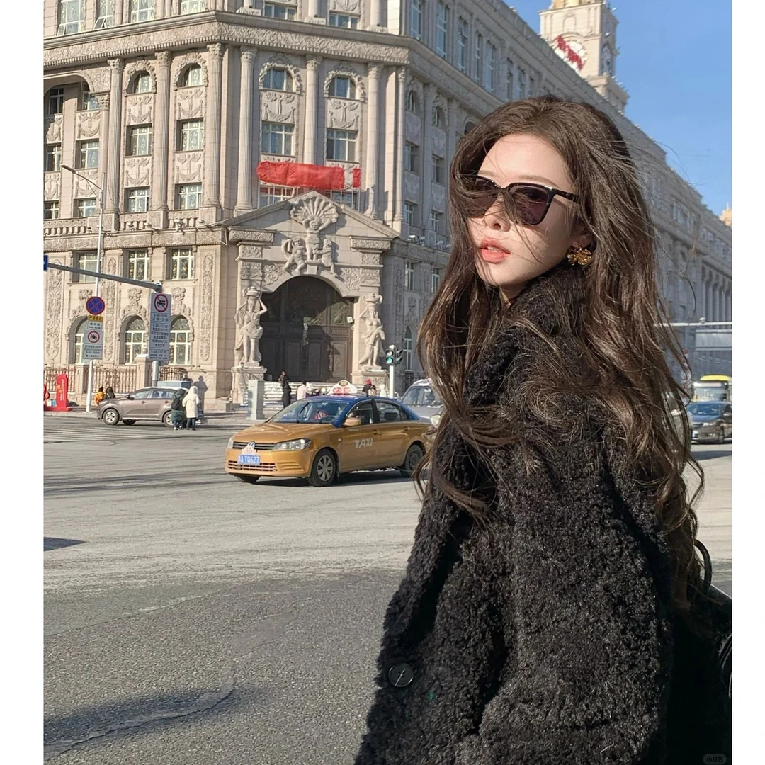 黑色复古加厚气质西装领毛毛外女2024春季新款宽松保暖慵懒风上衣