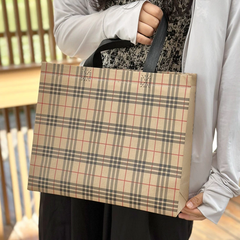 加厚覆膜无纺布袋时尚手提袋童装可爱环保礼品袋鞋盒袋子女装男装