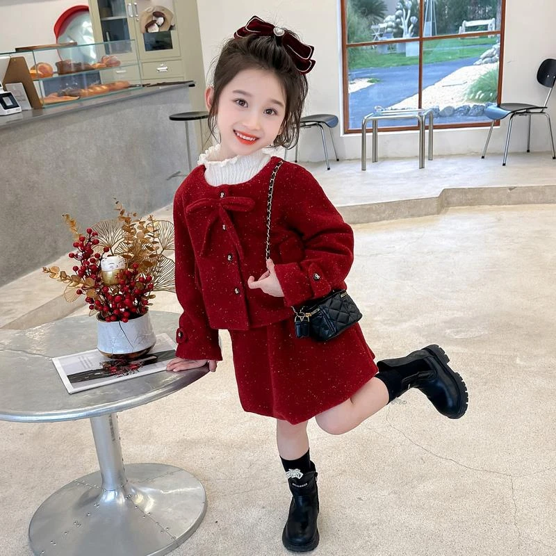 ba巴拉扣扣巴拉女童连衣裙春秋款2025新款儿童加绒小香风新年套