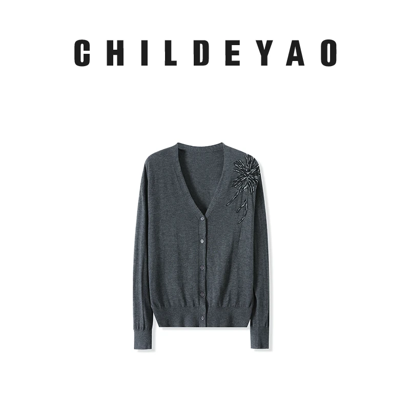 Childe Yao【纽约画报】新款纯色V领针织衫重工亮片开衫女NM3105