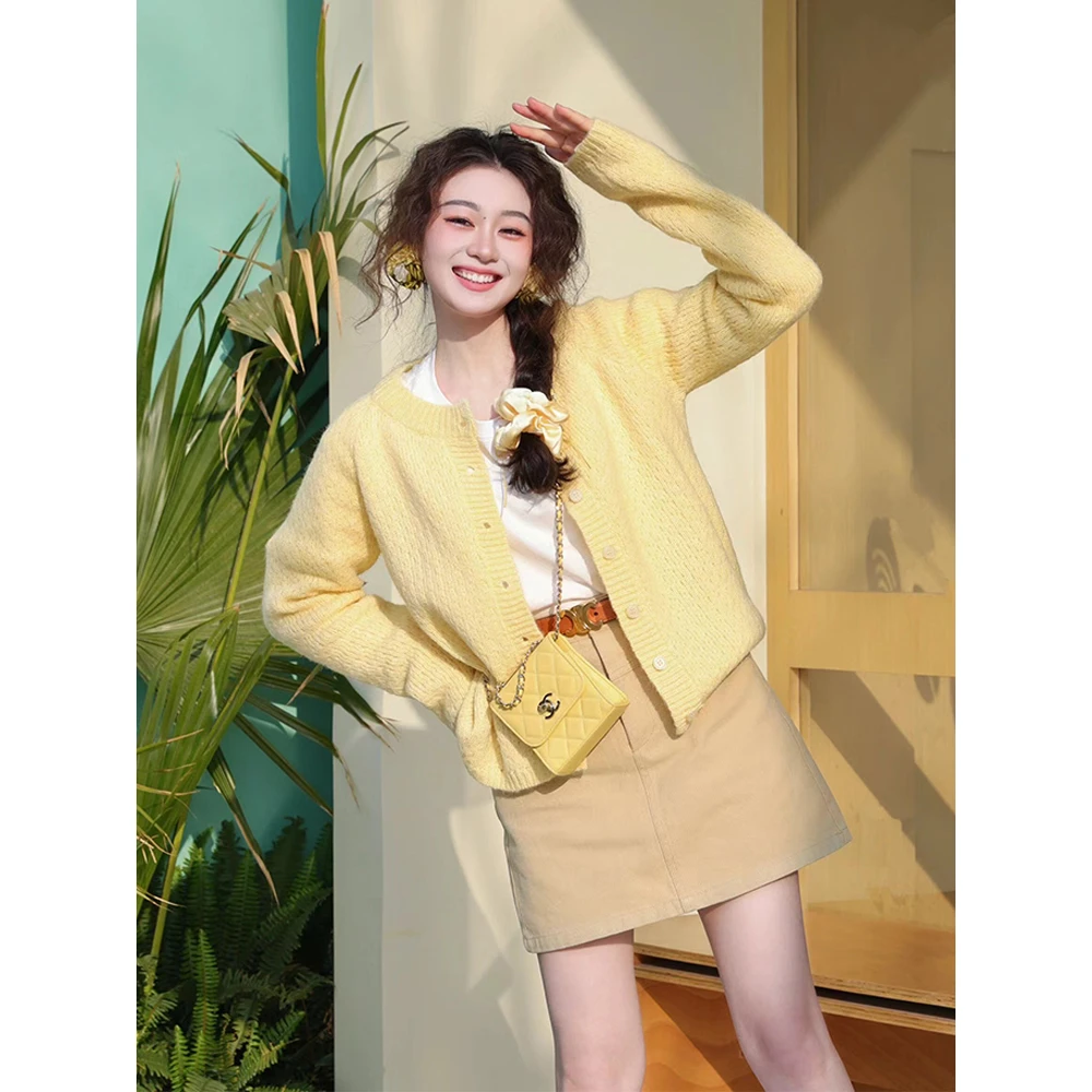 韩系甜美减龄针织开衫女早春设计感温柔风宽松毛衣小个子显瘦上衣