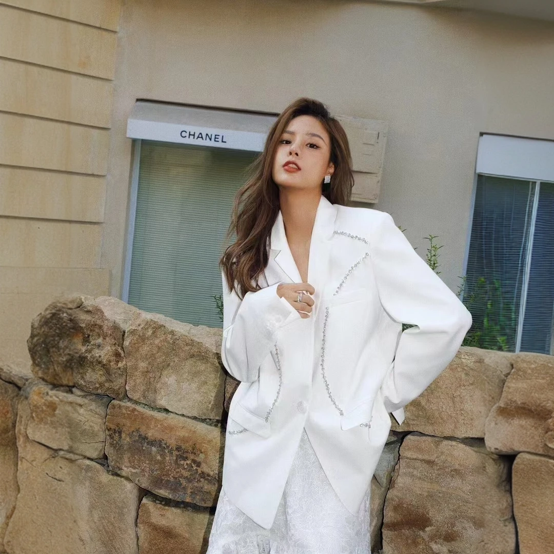 单品百搭西装气质时尚