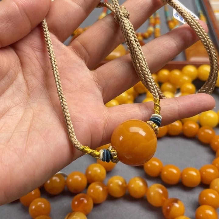 琥珀颈饰未镶嵌蜜蜡吊坠