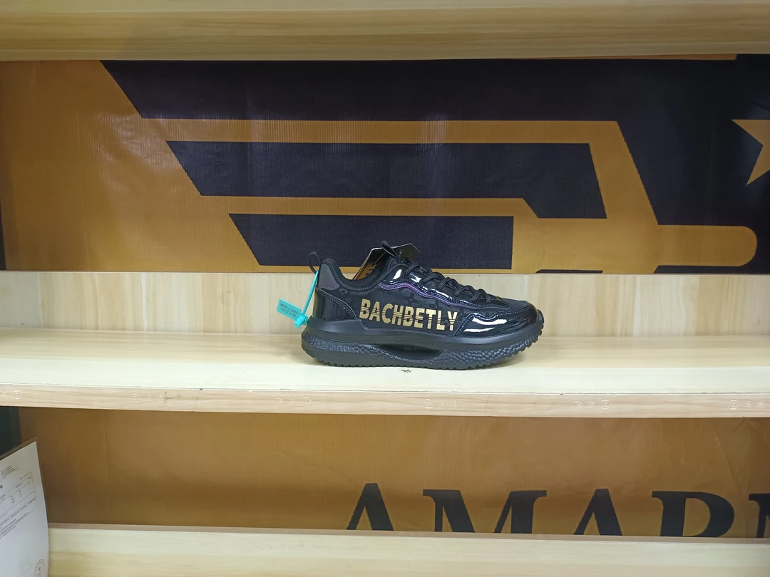 1218时尚百搭断码处理鞋