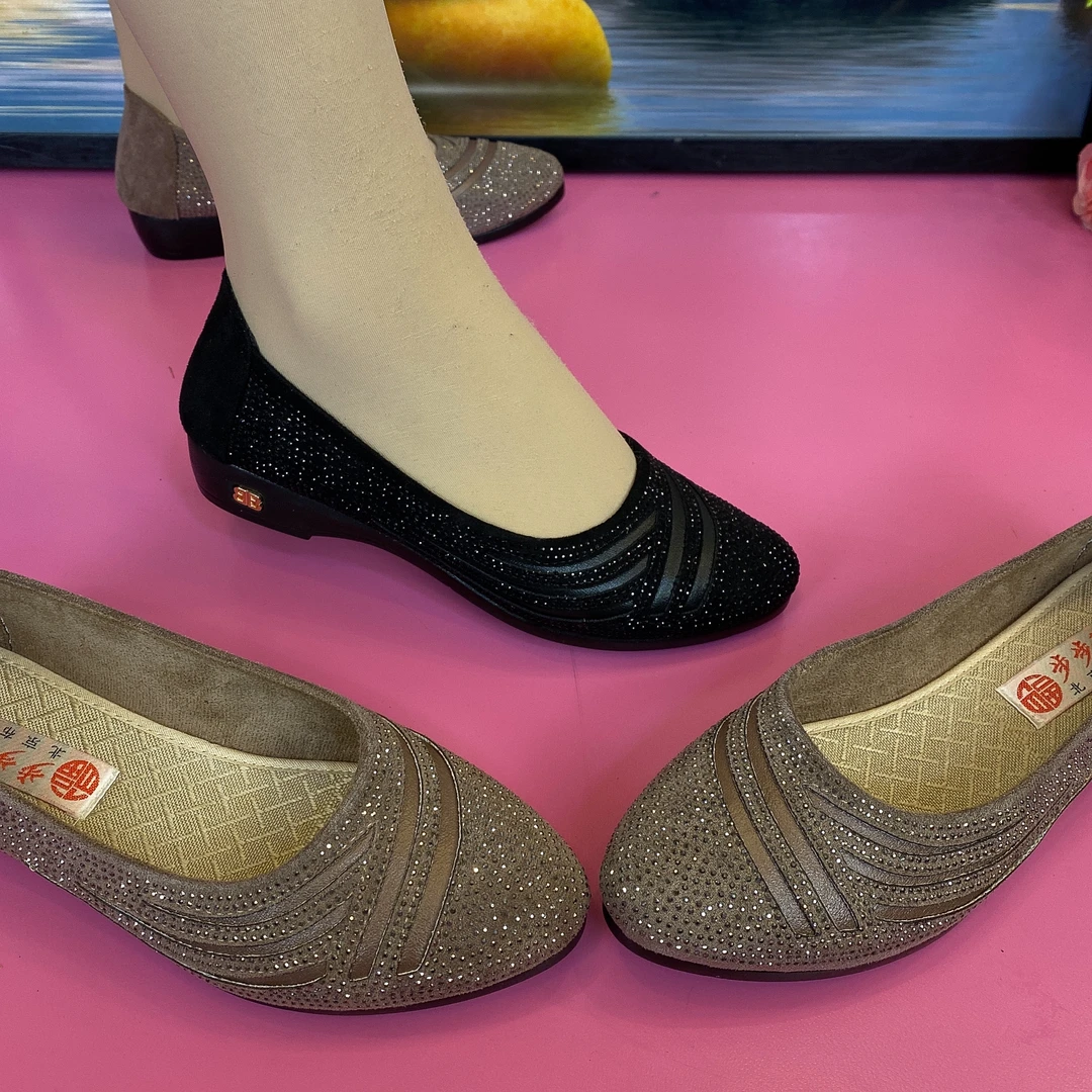 新款老北京布鞋烫钻软底浅口百搭女单鞋258608