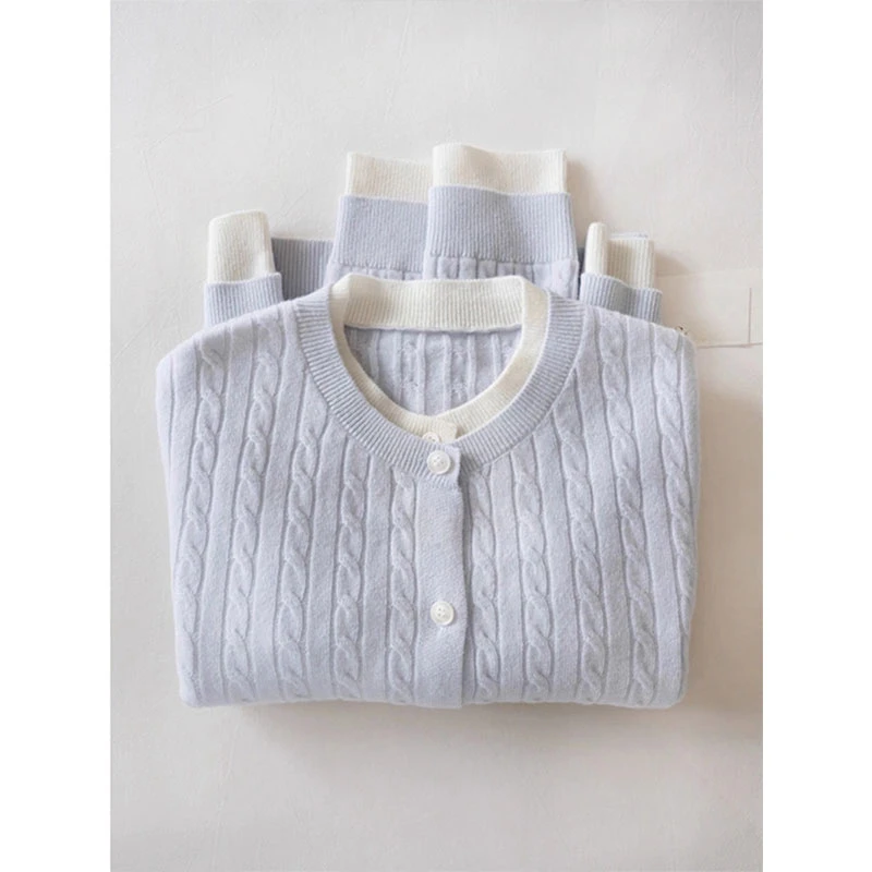 【现货现发】韩系小清新蓝色软糯舒适针织衫女2026撞色长袖开衫毛衣