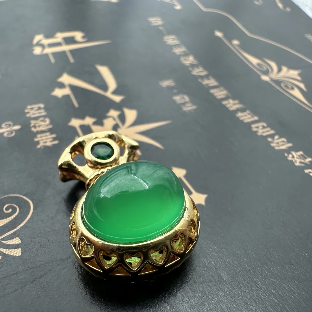 精美玉髓钱袋时尚精美百搭吊坠【惠惠专属】JSA30075【证书+礼盒】