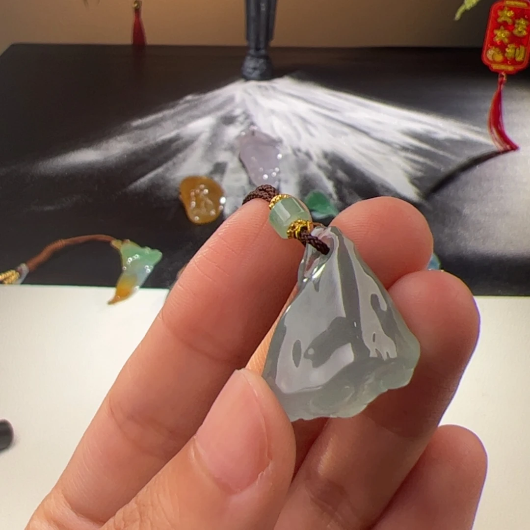 【闪购商品】定制翡翠鑫未镶嵌?****?