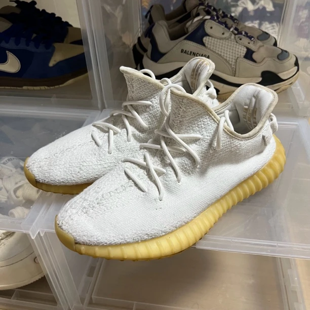 Yeezy350白冰淇淋 鞋码44.5/8新/公价2949 cp9366