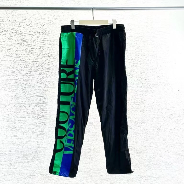 99新 VERSACE/范思哲 Logo绿色印花抽绳运动轻奢速干运动裤 V1803