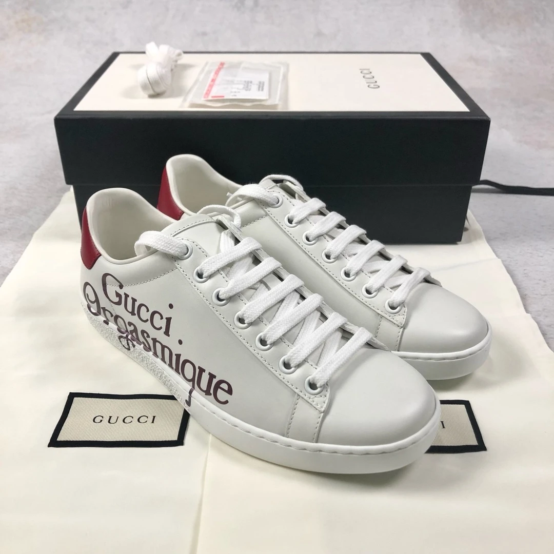 99新 GUCCI/古驰 字母印花白色休闲百搭红尾女士板鞋 35.5码 0727