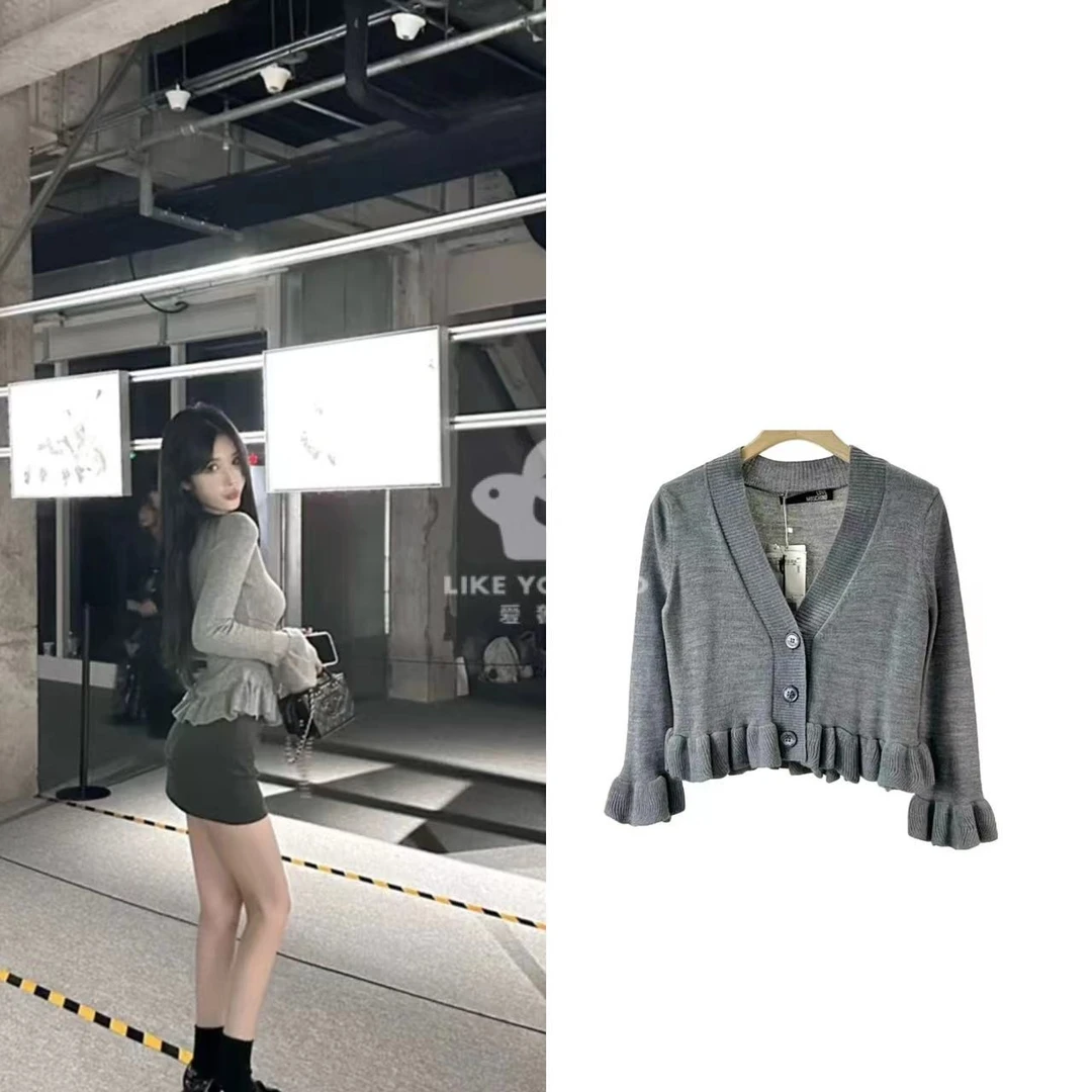 全新未使用 MOSCHINO 春秋女士短款灰色纯色针织外套开衫 38 2709