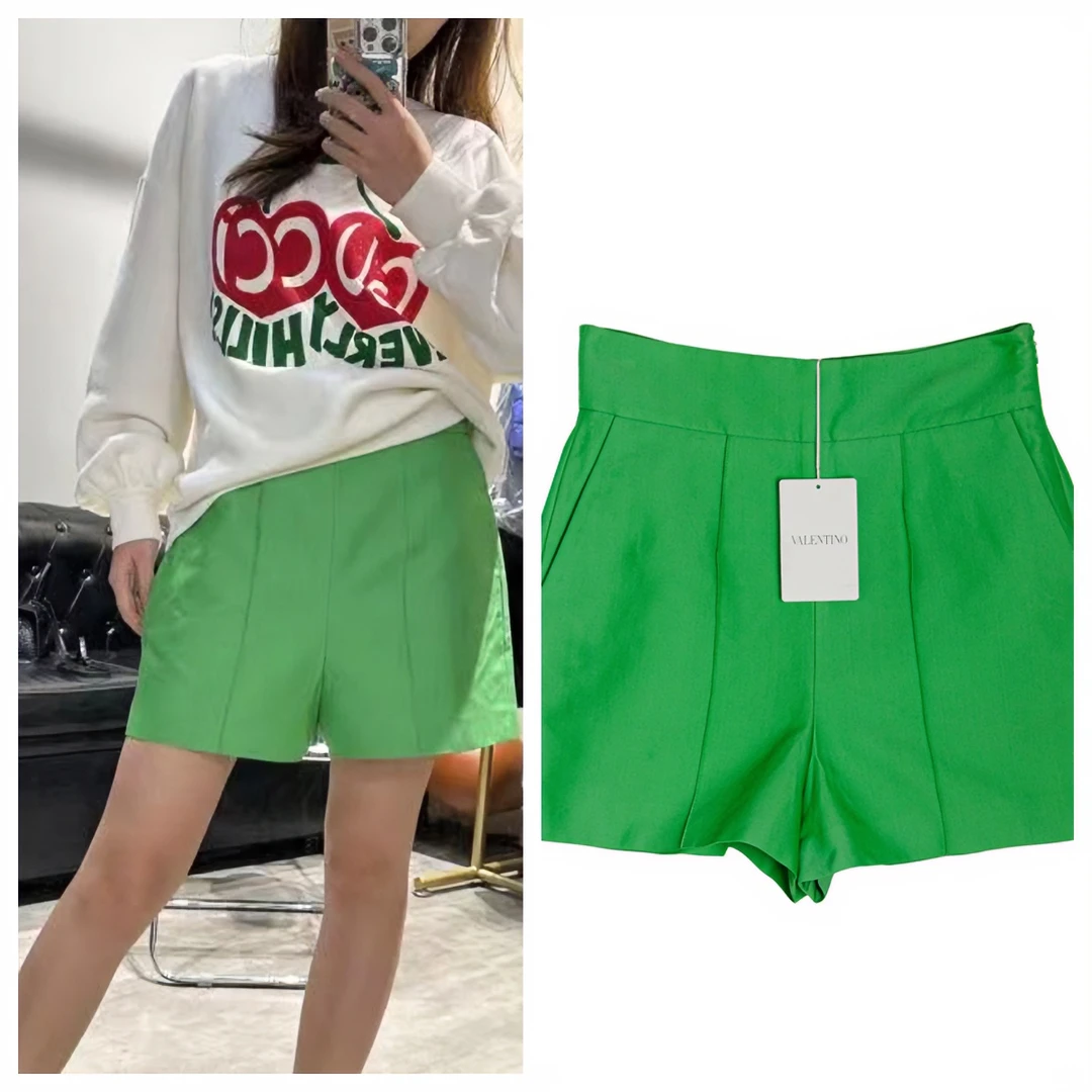 未使用 Valentino/华伦天奴 百搭绿色宽松短裤 42码 V2604