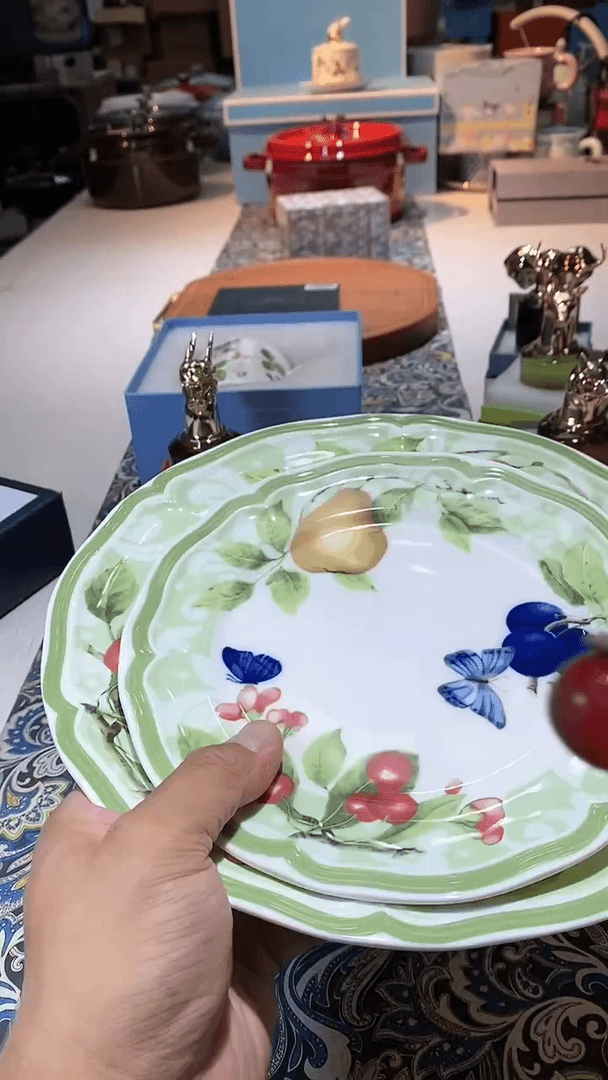 【闪购商品】瓷片新到香水！全部地板价