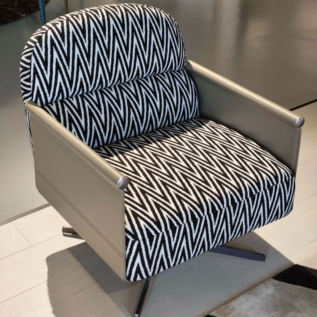 现代极简单人沙发椅简约现代创意设计师休闲椅可旋转单椅高端椅子