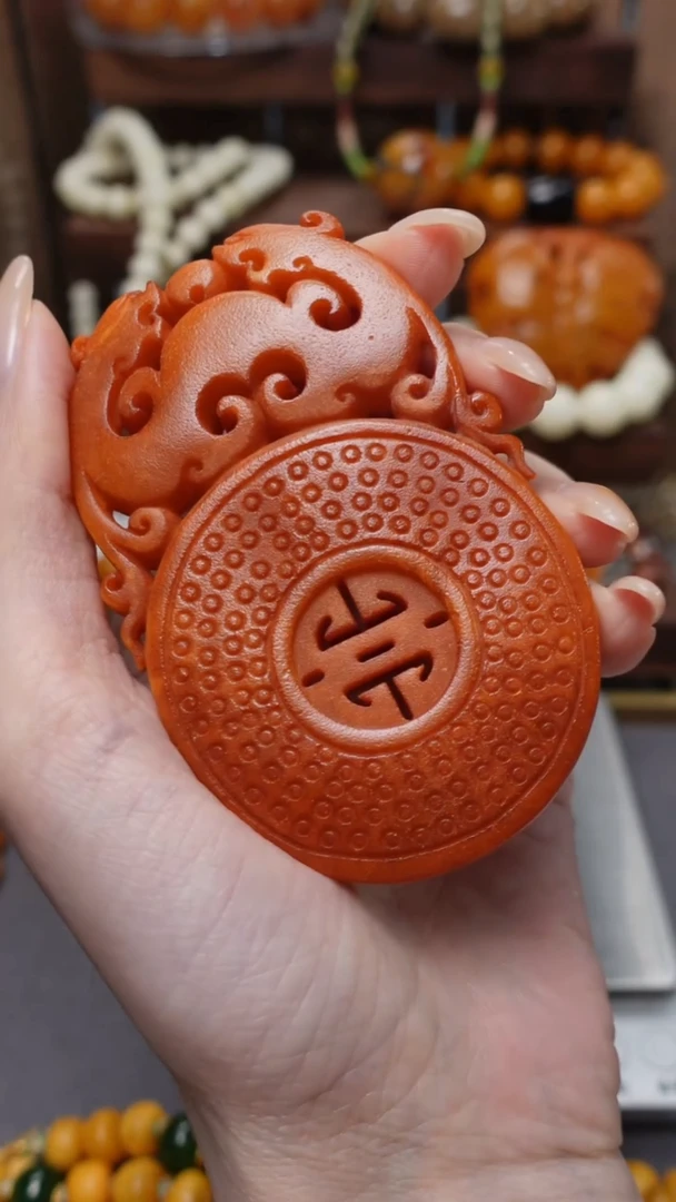 【闪购商品】琥珀颈饰未镶嵌汉传老蜡吊坠-