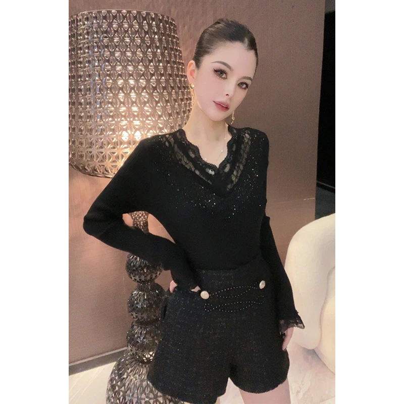 V领蕾丝烫钻拼接针织打底衫CS27188