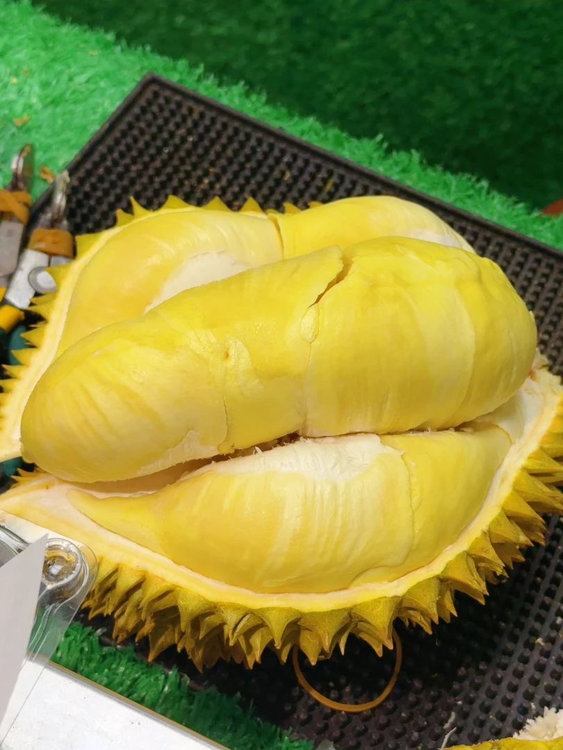 泰国金枕榴莲38.8/斤整果3.3斤（一物一拍）榴莲同城送