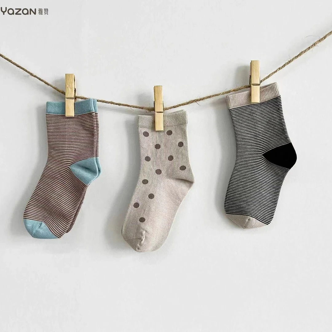 雅赞儿童短袜 可爱短袜 高腰袜 莫代尔棉袜 纯色 笑脸袜子