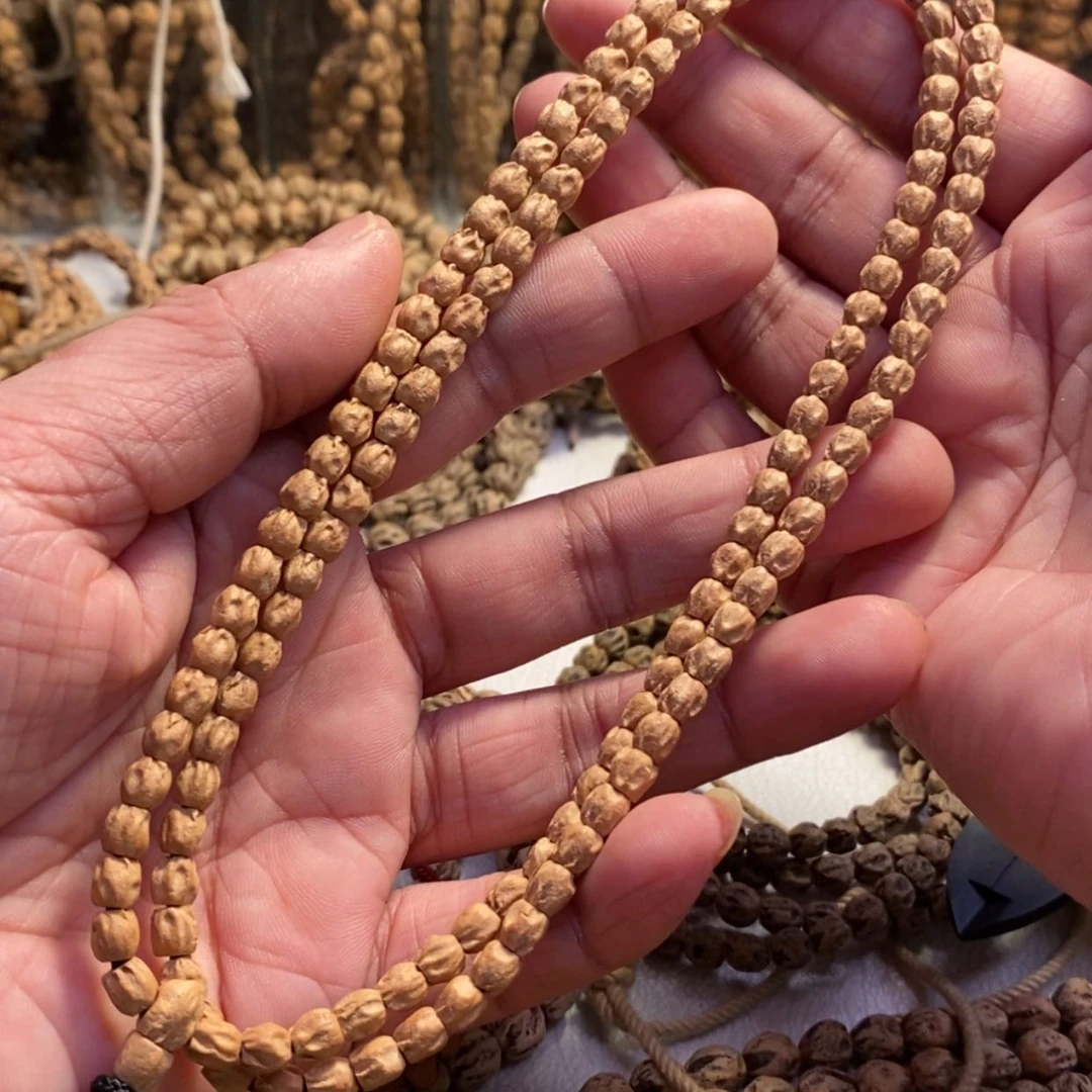 【闪购商品】柏香籽/百香籽吊坠关*过