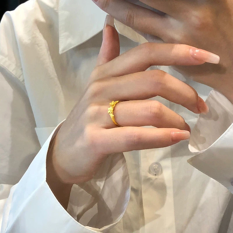 合金戒指 山茶花戒指女金色轻奢小众设计感双生花指环开口可调节