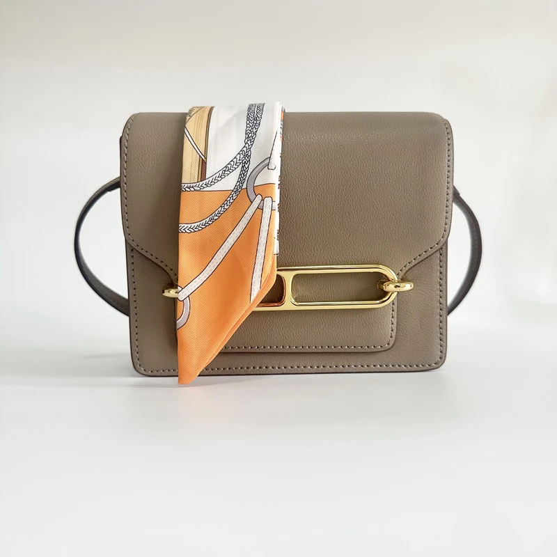 2024新款康康包空姐豆腐包头成牛皮猪鼻子包小方包单肩斜挎女包