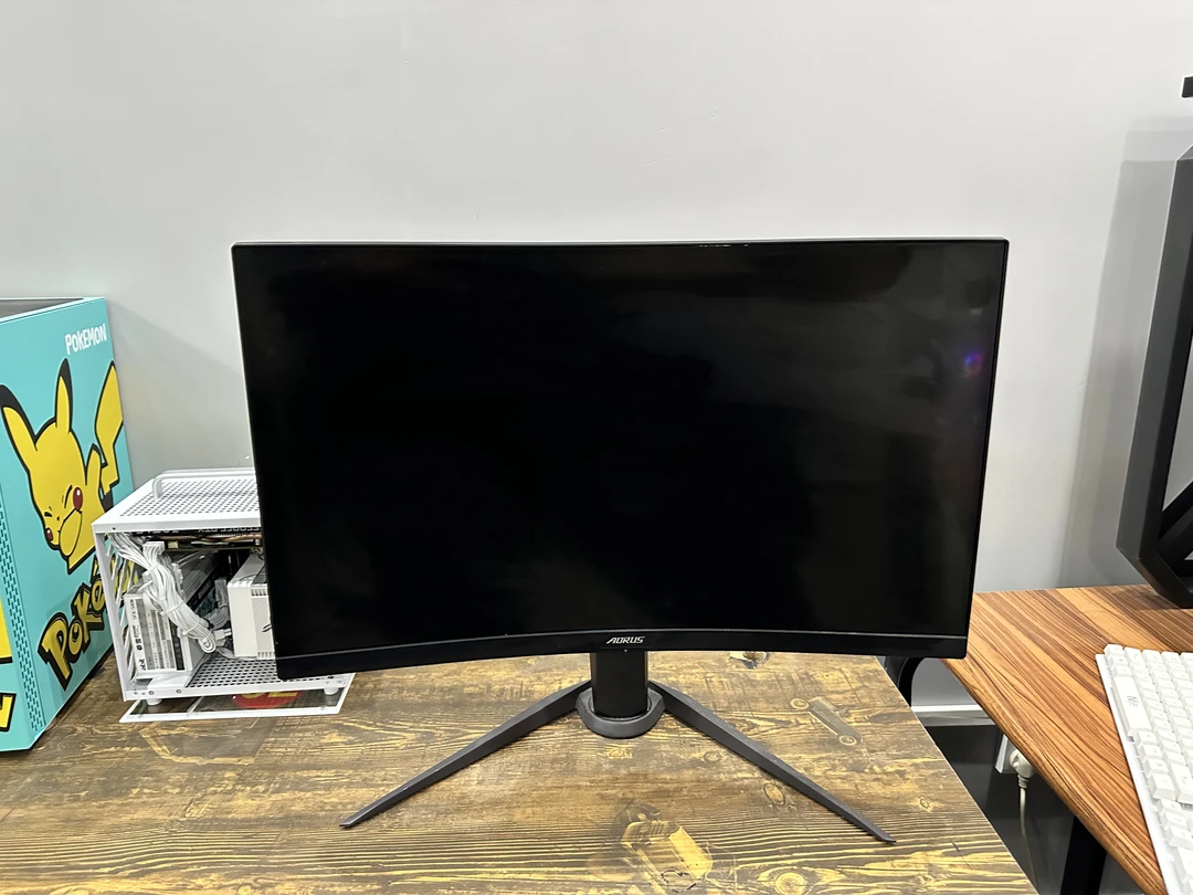 95新 Gigabyte/技嘉 27寸1K165HZ技嘉小雕电竞显示器曲屏吃鸡
