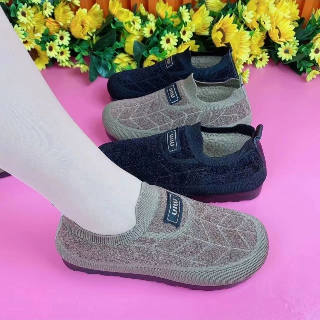 新款冬季北京加绒棉靴加厚保暖舒适平底棉鞋中老年妈妈布鞋