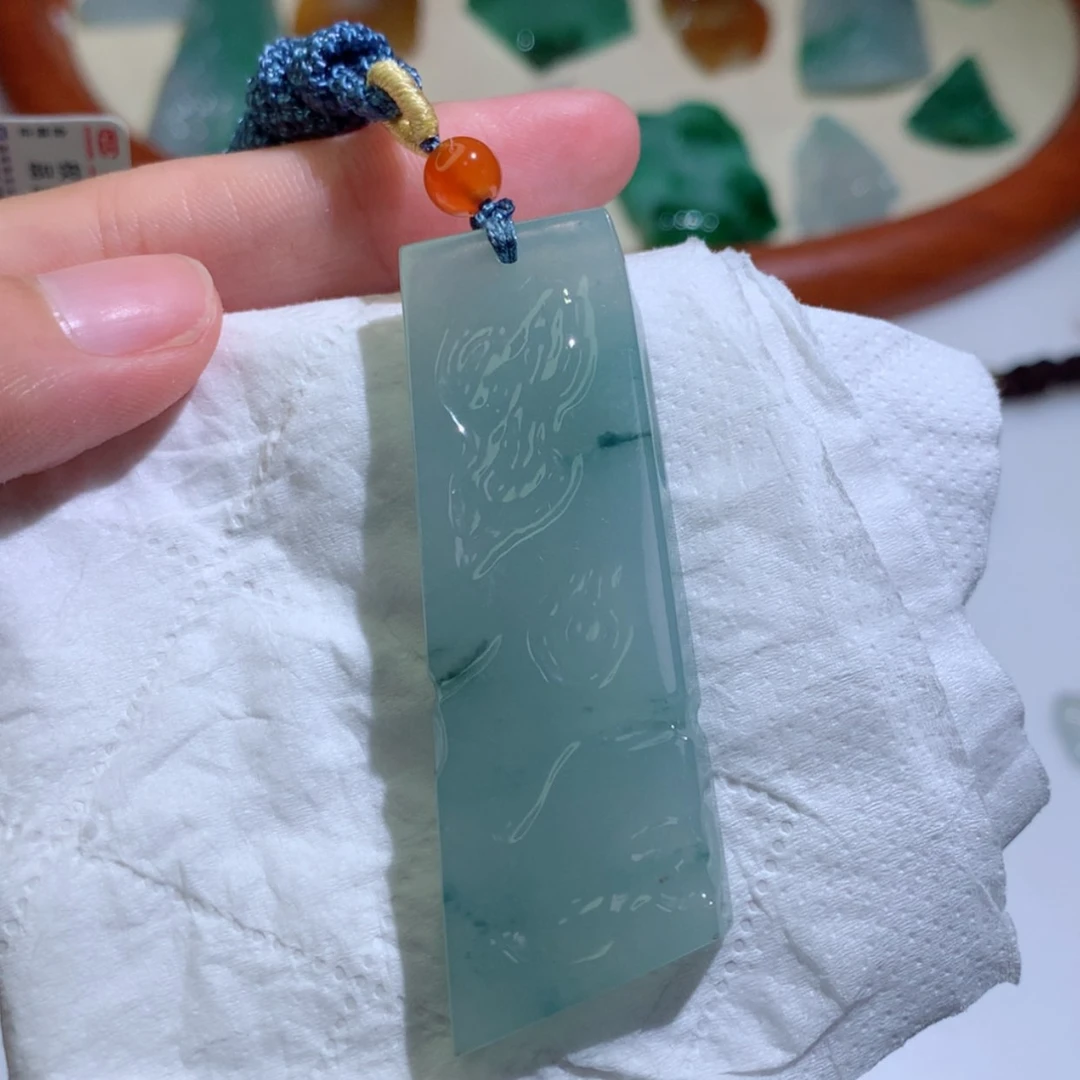 【闪购商品】翡翠吊坠(不含链)未镶嵌 8860