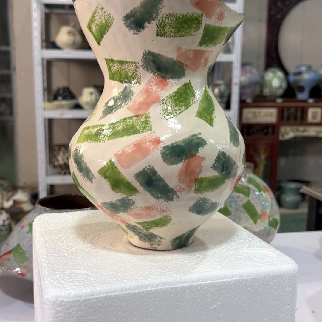 红陶20CM（含）-50CM（不含）小*茄