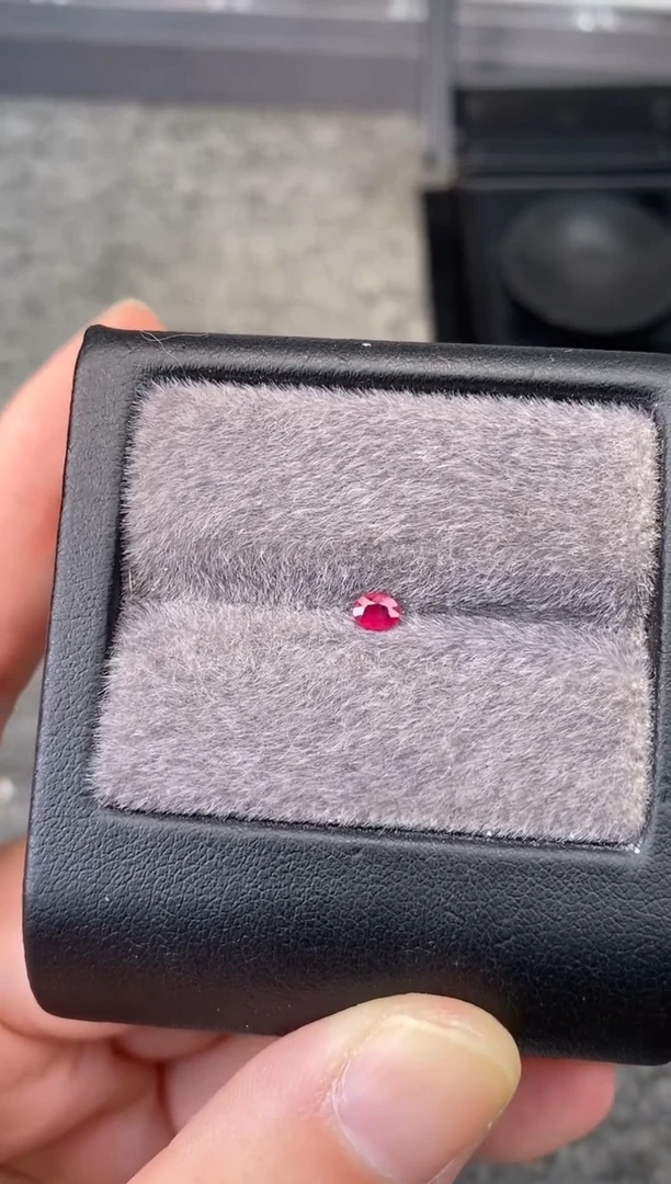 【闪购商品】红宝石鸽血红未镶嵌0.2ct-A290-1p