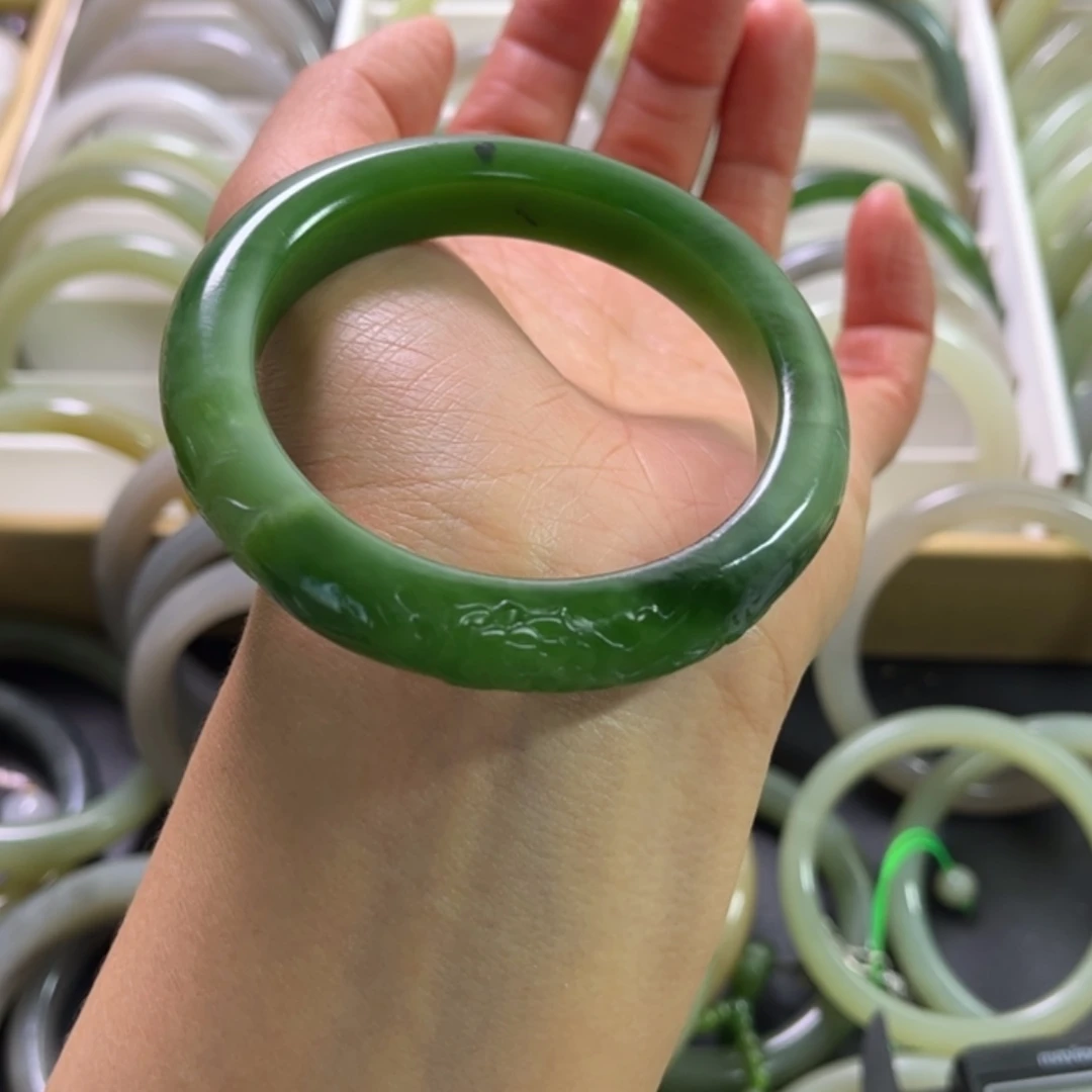 【闪购商品】和田玉（碧玉）手镯56.6圈未镶嵌蕙*