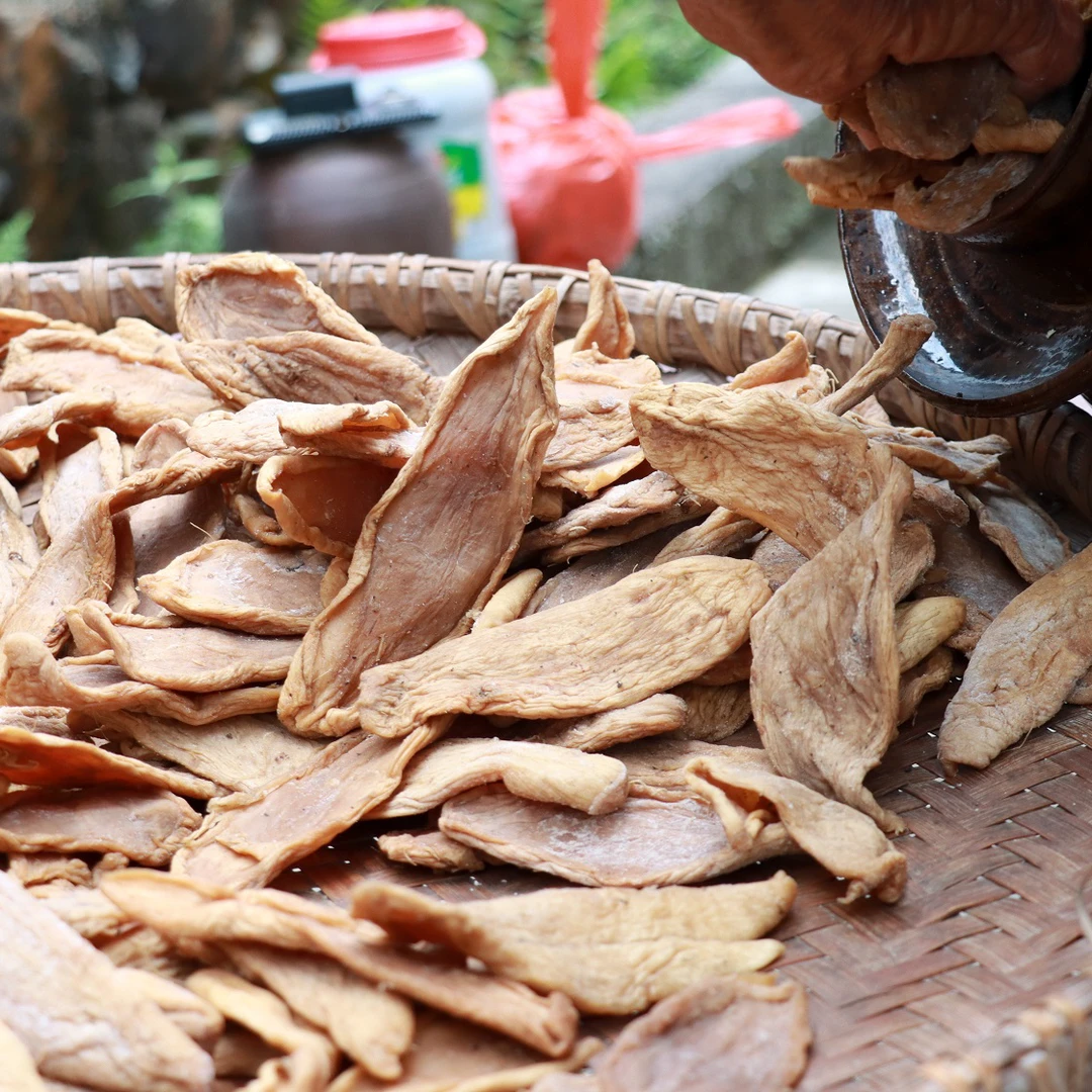 【顺丰】永新特产被老吴白萝卜干农家自晒胡萝卜干炒肉家乡下饭菜