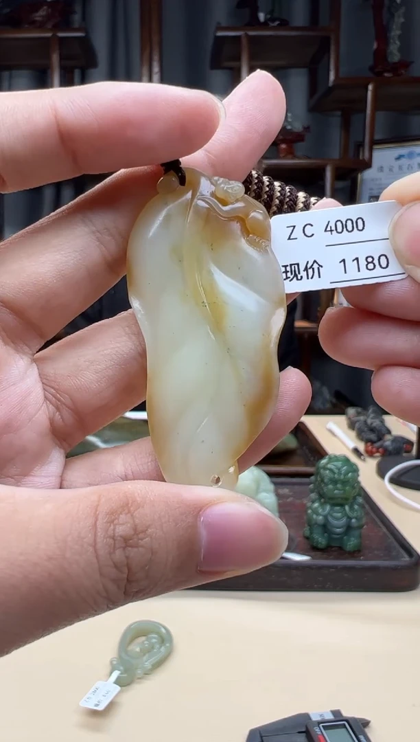 【闪购商品】和田玉颈饰未镶嵌吊坠117