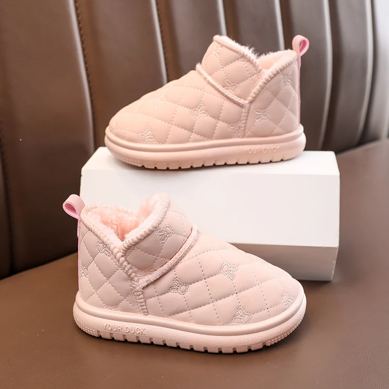 冬季新款防滑软底大棉儿童雪地靴加绒加厚保暖宝宝棉鞋