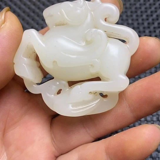 紫金钵盂菩提吊坠