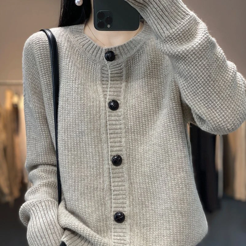LY8258圆领针织衫女开衫外套长袖毛衣百搭外搭韩版