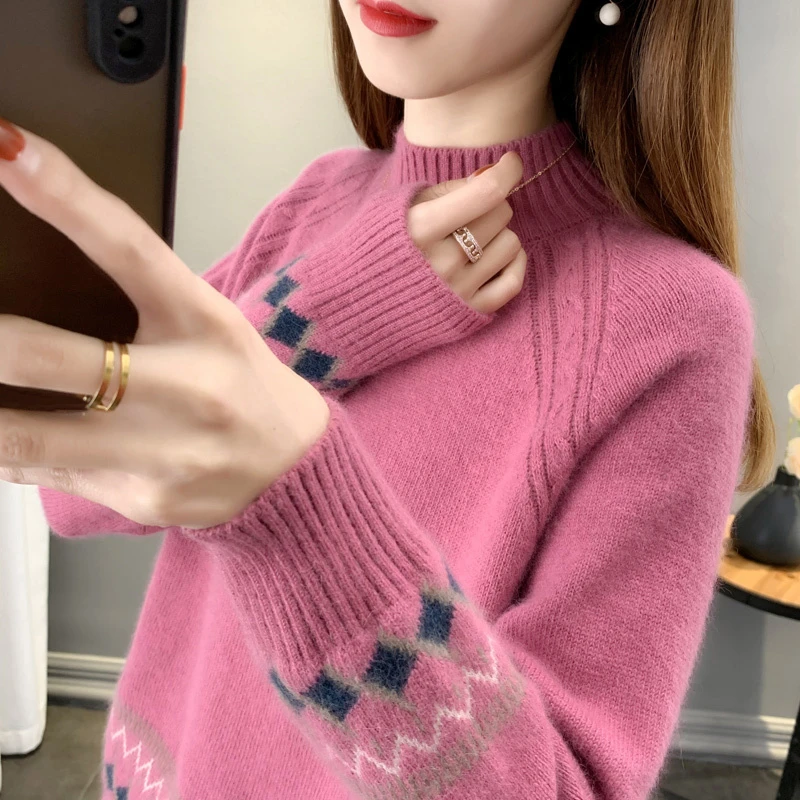 LY5129半高领毛衣女士短款宽松新款洋气针织打底衫内搭秋冬装外穿
