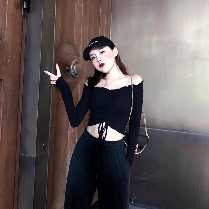 123木耳边抽绳上衣